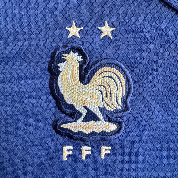 2022-23 Nike Kylian Mbappé #10 France FFF Football Jersey Youth Size: 26 - Picture 9 of 9